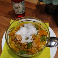 Small coco curry bowl at Frischfutter - Heßstraße in Munich