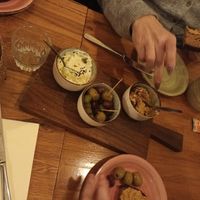 Vorspeise mit Pesto und Sour Cream (vegan) at Oscar Natural Good Food & Bar in Koblenz