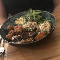 Vegan Falafel Bowl  at Oscar Natural Good Food & Bar in Koblenz