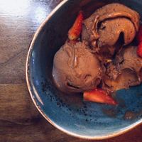Oatly chocolate ice cream at The Barbary Coast in Douglas
