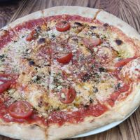 Pizza pesto at New Vegas in Haarlem