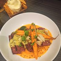 3D printed steak with creamy sweet potato and mixed veggies at New Vegas in Haarlem