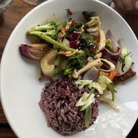 Stir fry with 3D printed seitan  at New Vegas in Haarlem