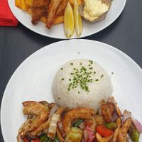 ‘Fish and chips’ and oyster prawns! at New Vegas in Haarlem