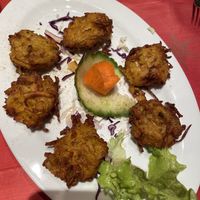 Gehackte Zwiebeln 🤤  at Taj Mahal in Oberstdorf