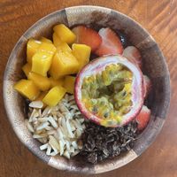 Acai bowl, with actual real Acai 👍🏻 #Veganuary at Hosay Bowl in Phuket