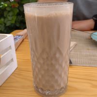 Proteico smoothie (banana, oats, peanut butter, cocoa, linseeds) at Mundo Vegan - Vegan World in Funchal