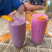 Powerful Smoothie (left) and Pink Smoothie (you guessed it, right) at Mundo Vegan - Vegan World in Funchal