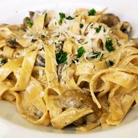 Tagliatelle a Carbonara 😍 at Mundo Vegan - Vegan World in Funchal