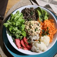 Salat Bowl at Mundo Vegan - Vegan World in Funchal