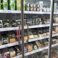  Vegan deli at BioBrots in Girona