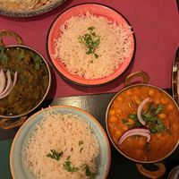 Chana Masala and Aloo Palak at Mumbai in Sevilla