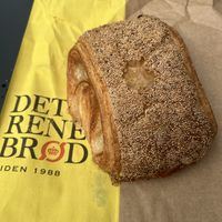   at Det Rene Brød - Rosenvængets Allé in Copenhagen