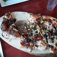 mushroom vegan pizza with daiya cheese at Green Peas in Culver City