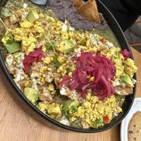 Chilaquiles con revuelto de tofu agregado por 30 pesos  at Vegamo Deli in Mexico City