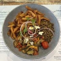 Lentil „Dal“ with roasted Legumes and Fries  at La Salicorne in Le Mont-saint-michel
