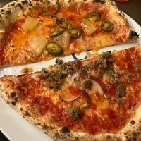 My OH and I shared pineapple and haggis pizza, 2 for 1 on a Monday   at Shilling Brewing Company in Glasgow