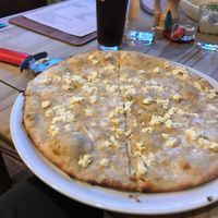 White pizza - 4 cheese at Sora Lella Roman Vegan Restaurant in Edinburgh