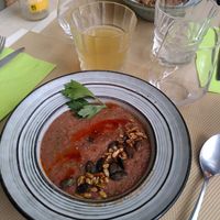 Gazpacho - vegan starter at La Chèvre et Le Chou in Sarlat-la-caneda