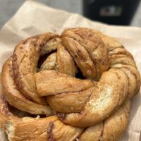 cinnamon twist koffiekoek 4,40€  at Peaberry in Ghent