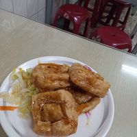 The stinky tofu (looking forward to trying more of these) at XuěHuā SùShí 雪花素食 in Puli