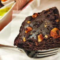 Brownie at Falafel Brothers - Shibuya in Tokyo