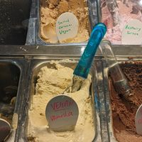 Vegan ice cream at Cloud 9 in Brighton