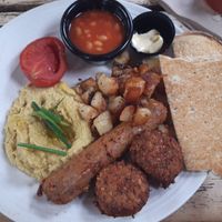 Vegan breakfast at Alpine Coffee Shop and Gallery in Betws-y-coed
