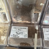 Bulk powders like cacao  at L'Épicerie in Tahiti