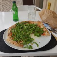 Vegan pizza at Fiori di Zucca in Alcobaca