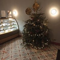 Ney year atmosphere at Rabbit Run - Maybe closed in St Petersburg