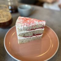 Vegan cake at Rabbit Run - Maybe closed in St Petersburg