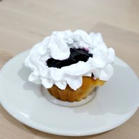 Muffin at Wash'Up Café Laverie Cosy in Paris