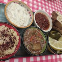 Disponibile sia in versione vegana che vegetariana at Galata Lily in Istanbul