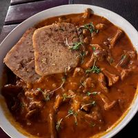 Eierschwammerl mit Knödeln / Chanterelle mushrooms with dumplings   at Bierosophie in Vienna