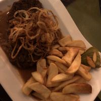 vegan Zwiebelrostbraten at Bierosophie in Vienna