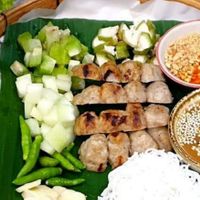 Rice paper wraps Pork at Pho Vieng Chan in Chiang Mai