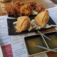 Samosa, onion bhaji at NaanStop in Athens