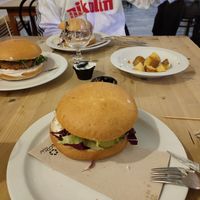 Burgers at Birosta in Zaragoza
