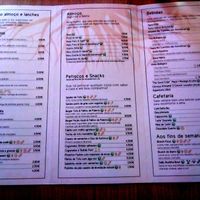 Menu: green icon indicates vegan food/drinks (over 90%) at Raiz in Aveiro