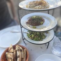 Bread & dips + green salad  at HUMM Restaurant in Antwerpen