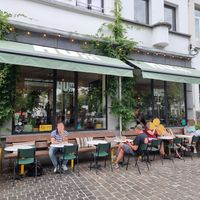 Terrace at street at HUMM Restaurant in Antwerpen