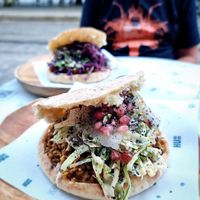 Pita and shoarmageddon at HUMM Restaurant in Antwerpen