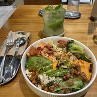 Delicious Buddha bowl with kimchi & Mock-jito which tasted as good as it looks  at Uncle Q in Taipei