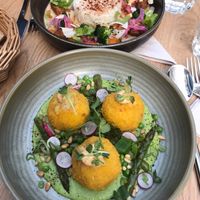 Plats at the friendly kitchen in Paris