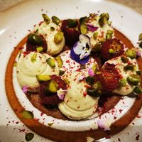 Pistache framboise at the friendly kitchen in Paris