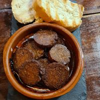Chorizo al vino tinto at A Raices in Gran Canaria