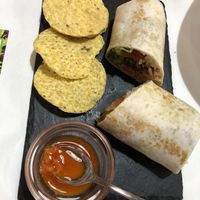 Enrrollate con salsa at A Raices in Gran Canaria