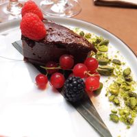 Vegan cheesecake at Nirvana Kitchen in Leuven