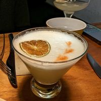 Pisco Sour 🍸 at Calle Rey in Newtown